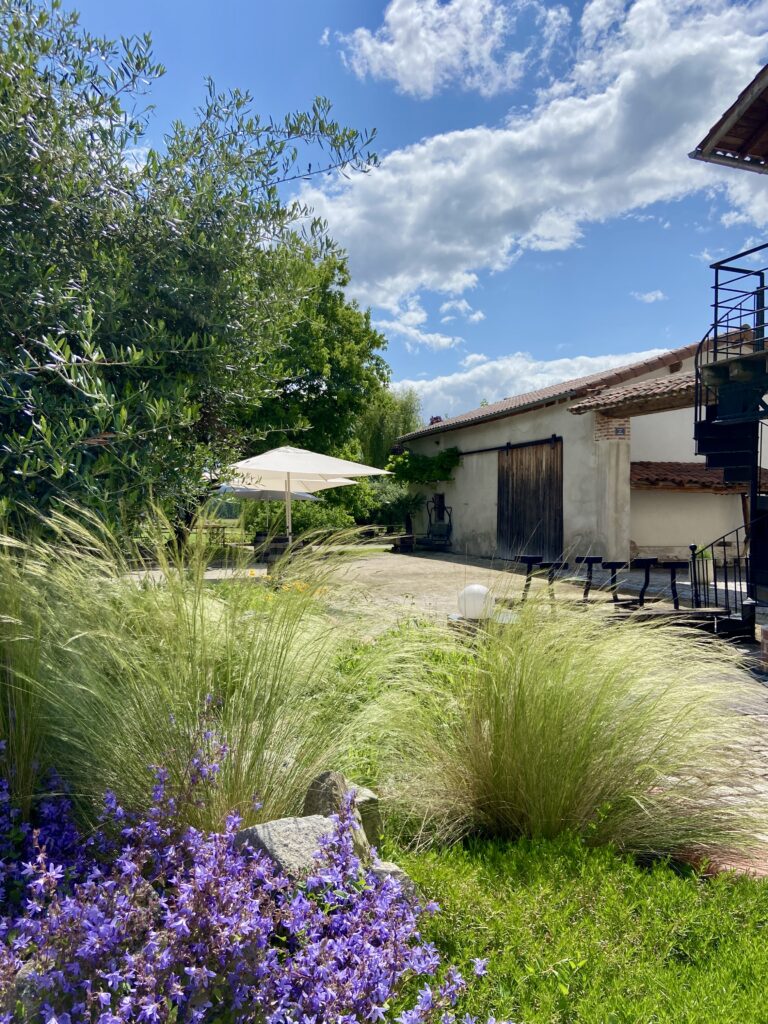espace extérieur dans gîte pour séjours bien-être